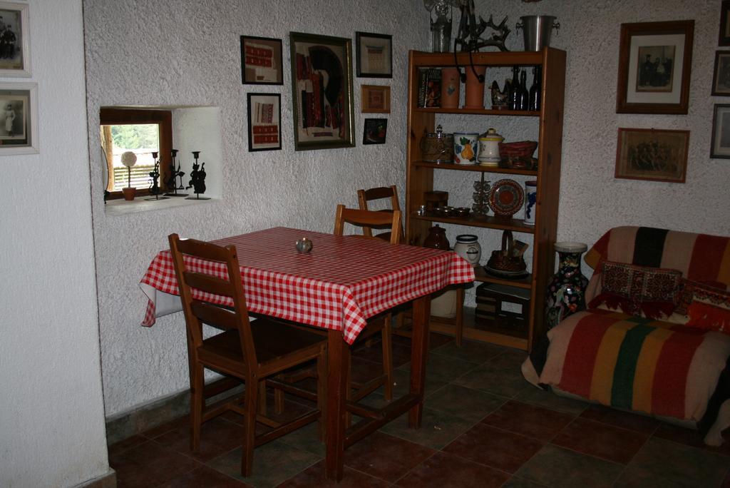 Guest House Kamenik Yagodina Exterior photo